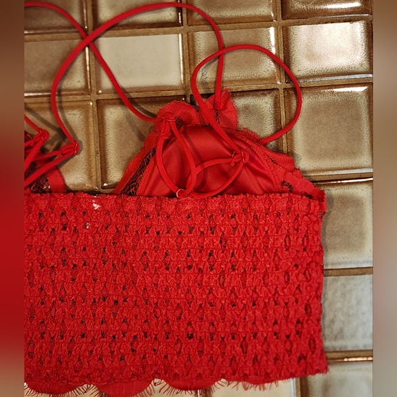 NEW Crochet Lace Bralette - Plus Size Ruby Red - Picture 6 of 11